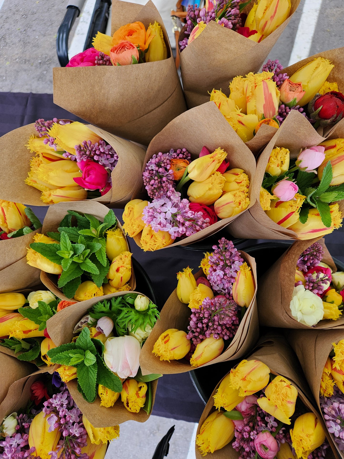 Medium mixed bouquet